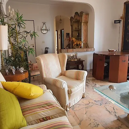 Casa Lalli راباللو