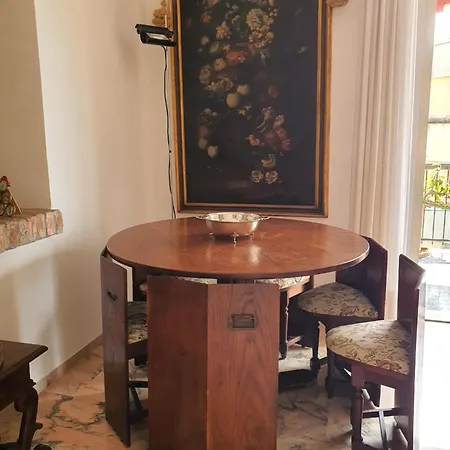 Casa Lalli شقة راباللو